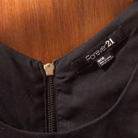 Dress Forever 21 - Picture 2 of 4